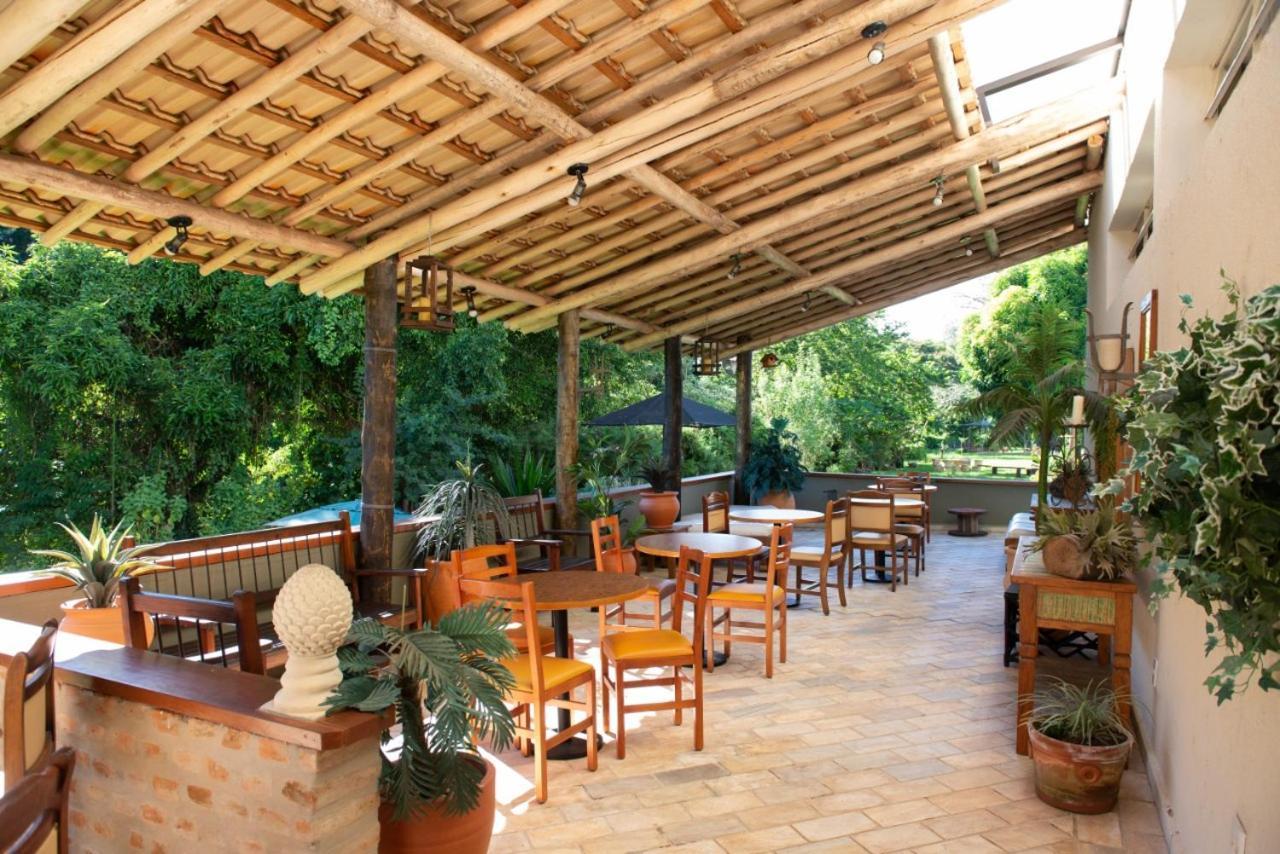 Hotel Santiago Lindoia ภายนอก รูปภาพ