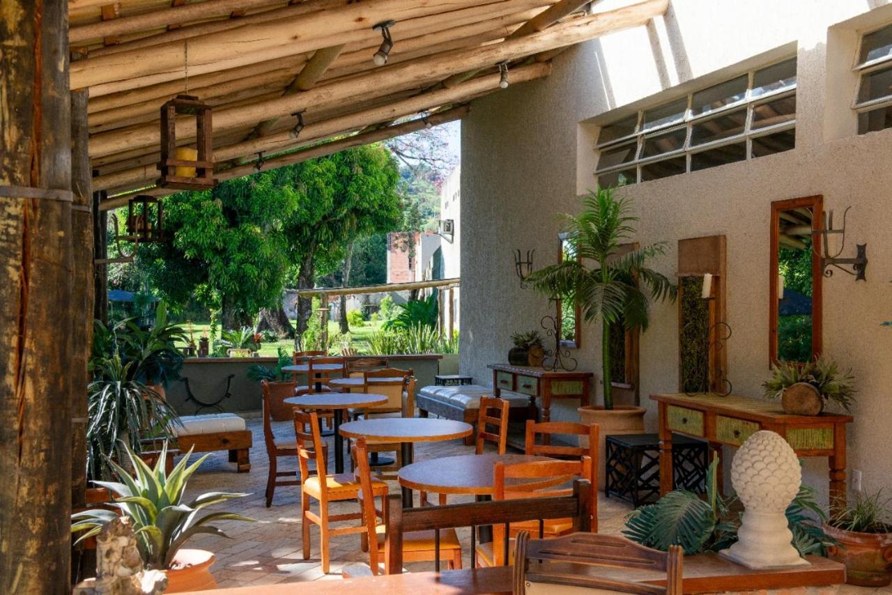 Hotel Santiago Lindoia ภายนอก รูปภาพ