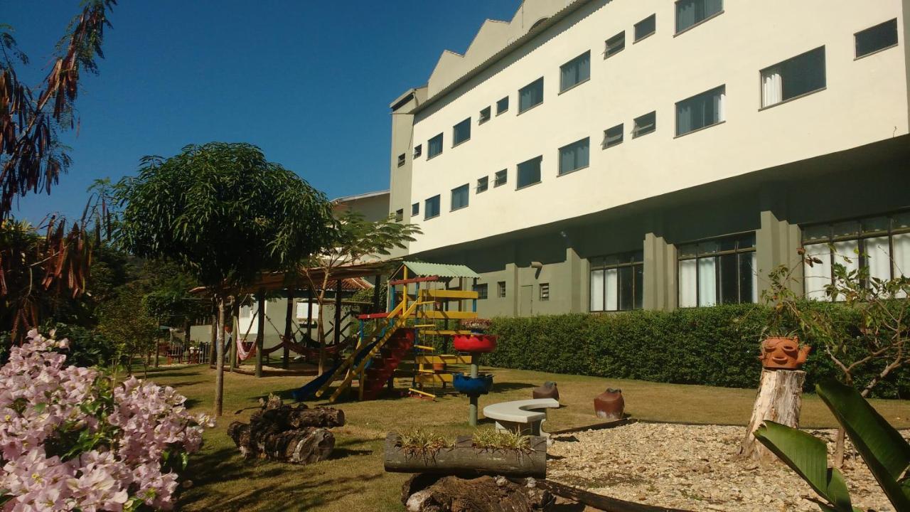 Hotel Santiago Lindoia ภายนอก รูปภาพ