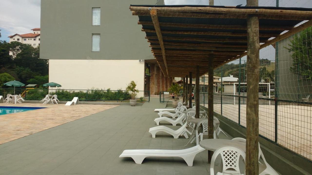 Hotel Santiago Lindoia ภายนอก รูปภาพ