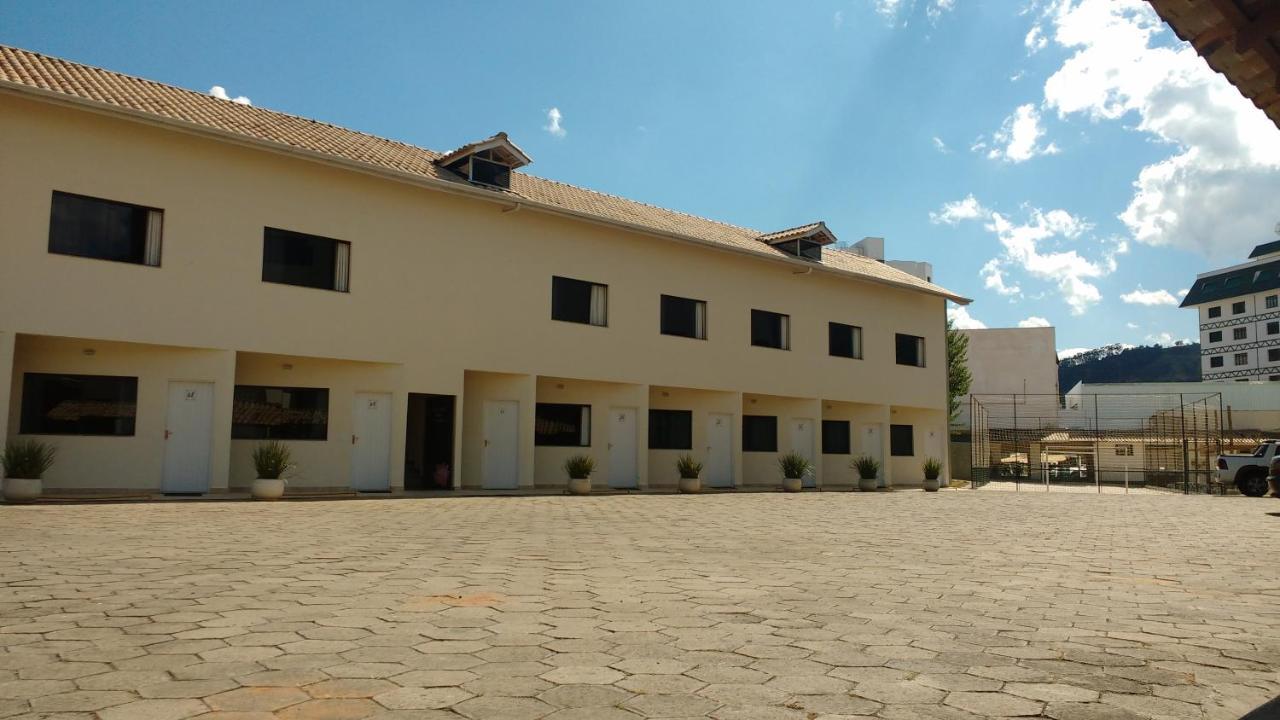 Hotel Santiago Lindoia ภายนอก รูปภาพ