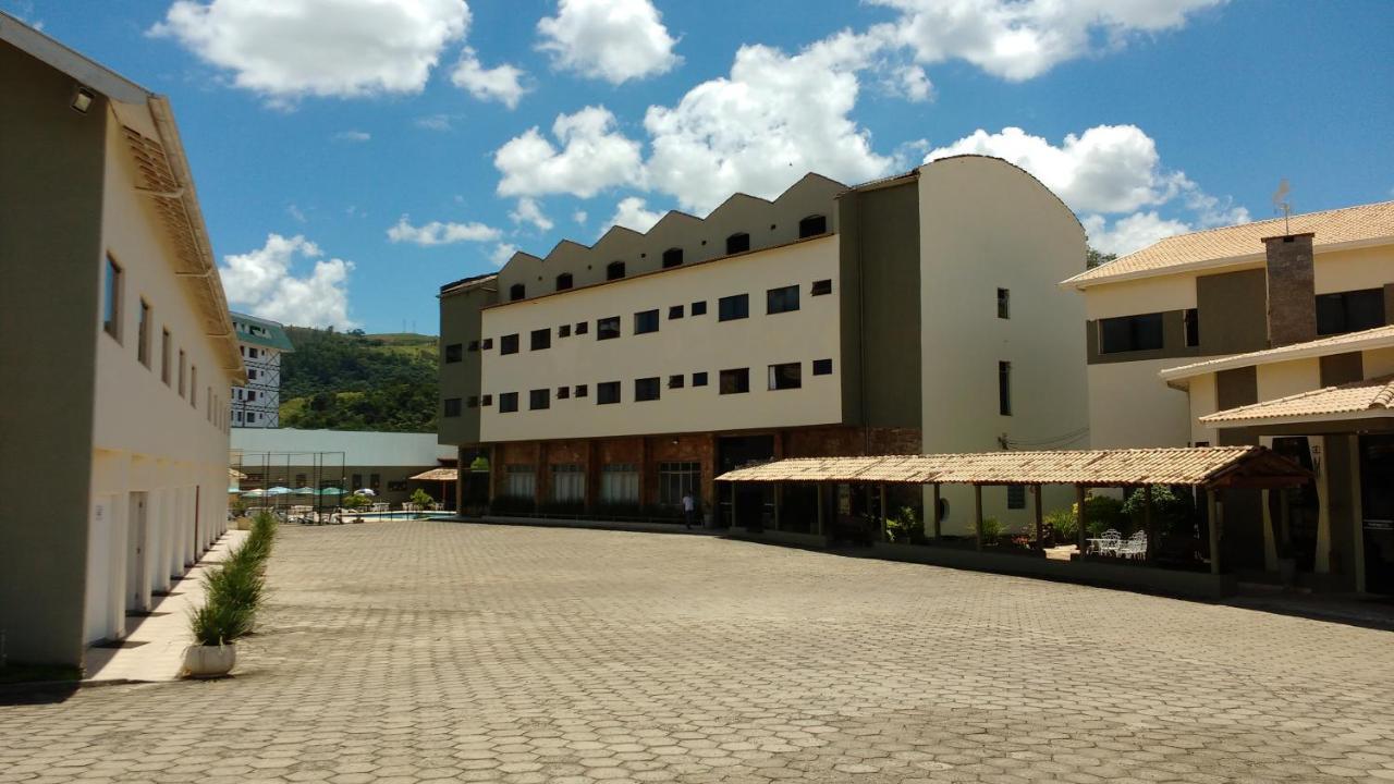 Hotel Santiago Lindoia ภายนอก รูปภาพ